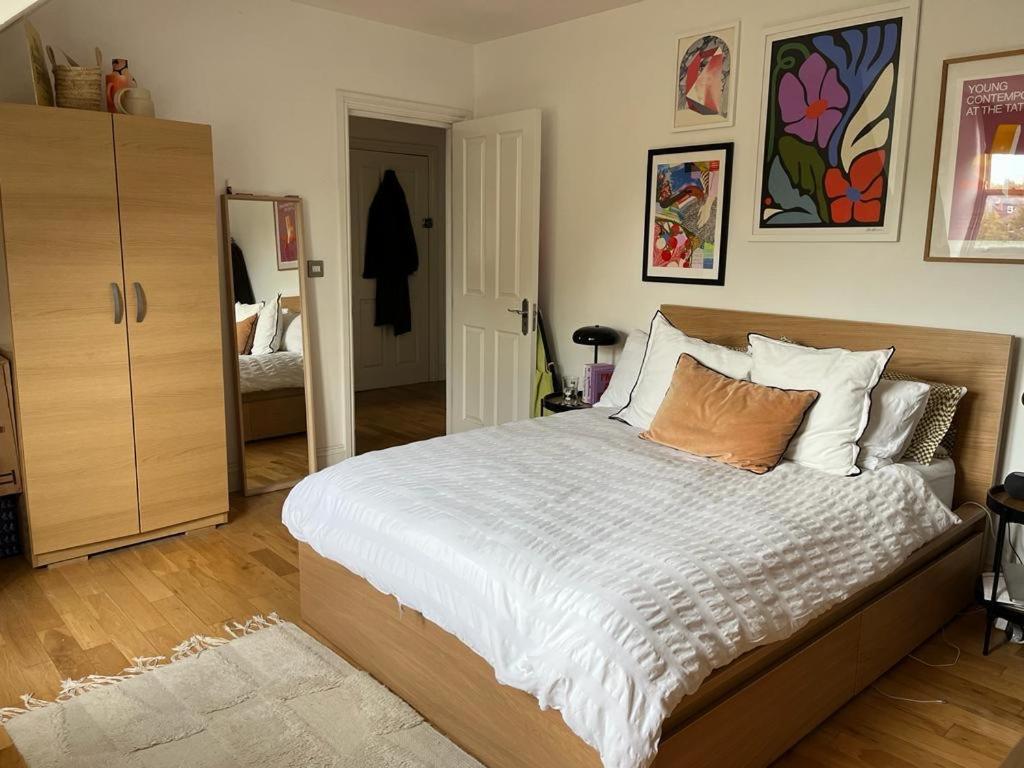 2 Bedroom Top Floor Flat, West Dulwich Free Street Parking London Ngoại thất bức ảnh